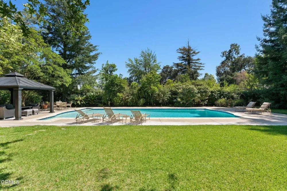 965 San Marino Avenue San Marino, CA 91108