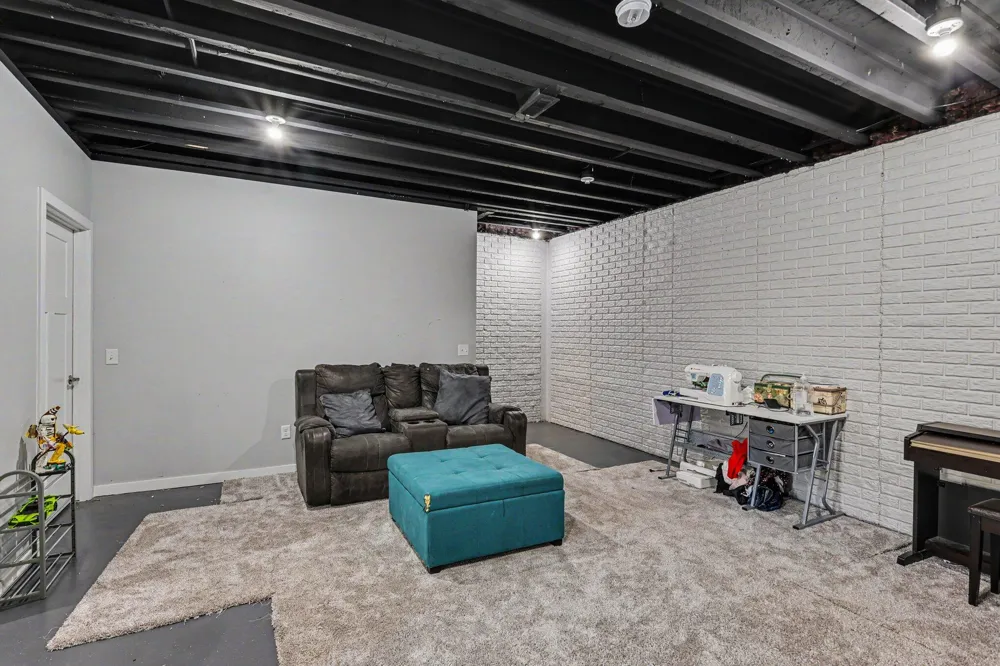 11501 Warrior Trail Grass Lake, MI 49240