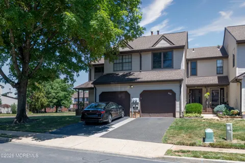 192 Longwood Drive #19-2