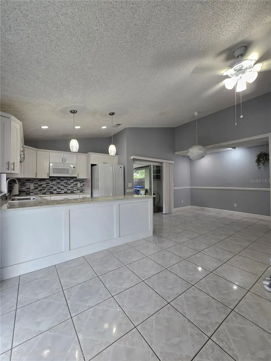 5401 HOPEDALE DRIVE Tampa, FL 33624