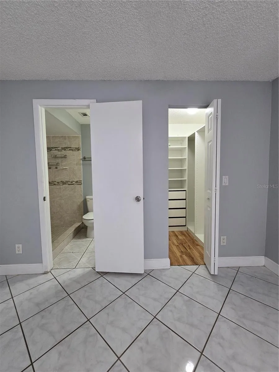 5401 HOPEDALE DRIVE Tampa, FL 33624