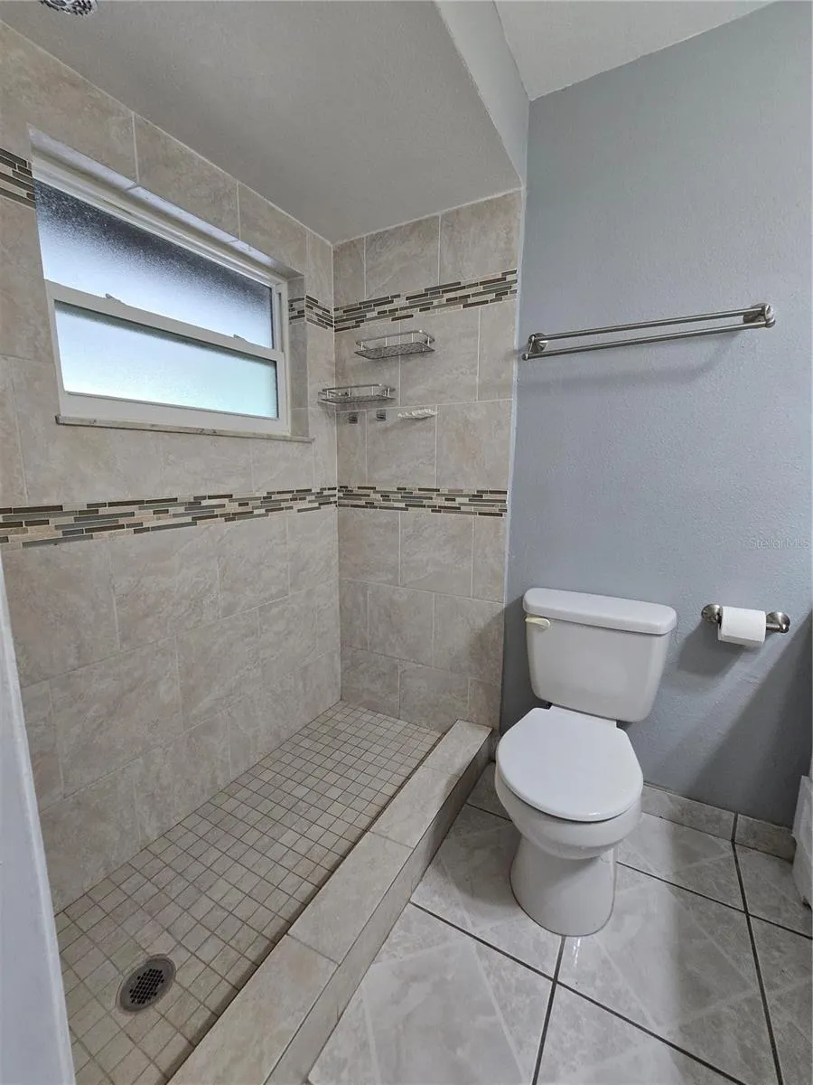 5401 HOPEDALE DRIVE Tampa, FL 33624