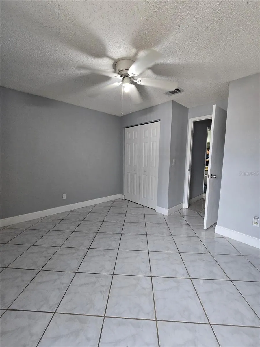 5401 HOPEDALE DRIVE Tampa, FL 33624