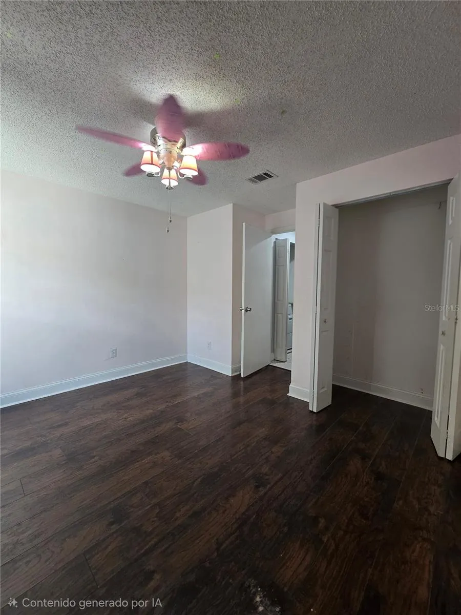 5401 HOPEDALE DRIVE Tampa, FL 33624