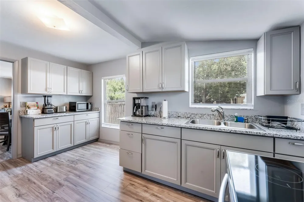 302 PARK AVENUE Hastings, FL 32145
