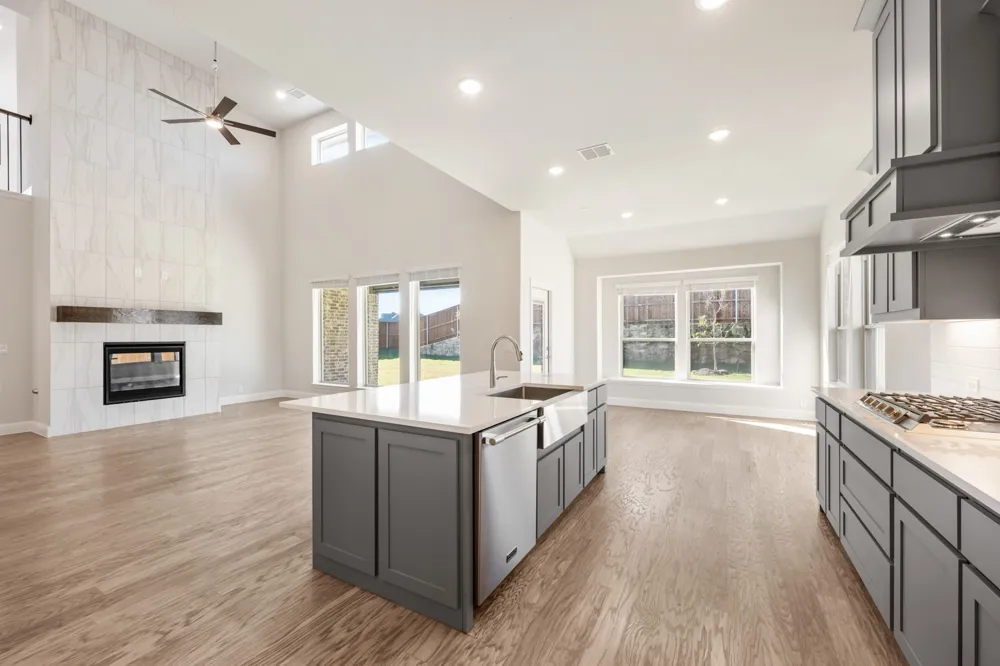 2301 Christopher Road Mansfield, TX 76063