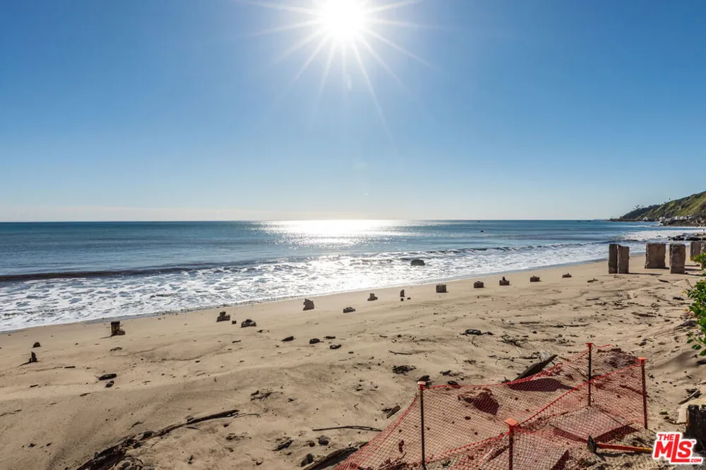 19042 Pacific Coast Highway Malibu, CA 90265