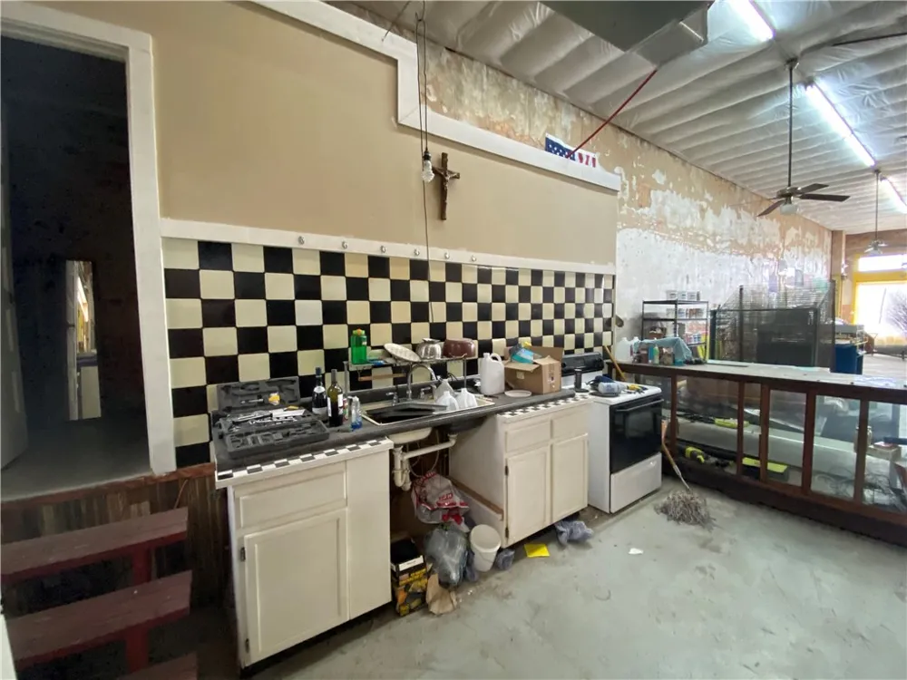 202 Commerce Street Coupland, TX 78615