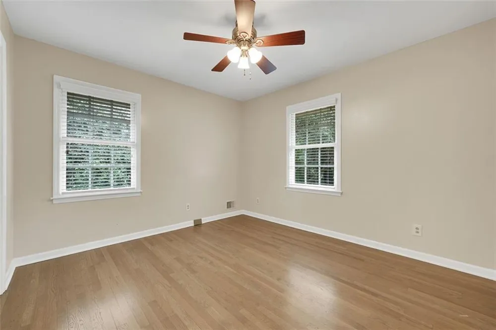 4517 E KINGS POINT CIRCLE Dunwoody, GA 30338