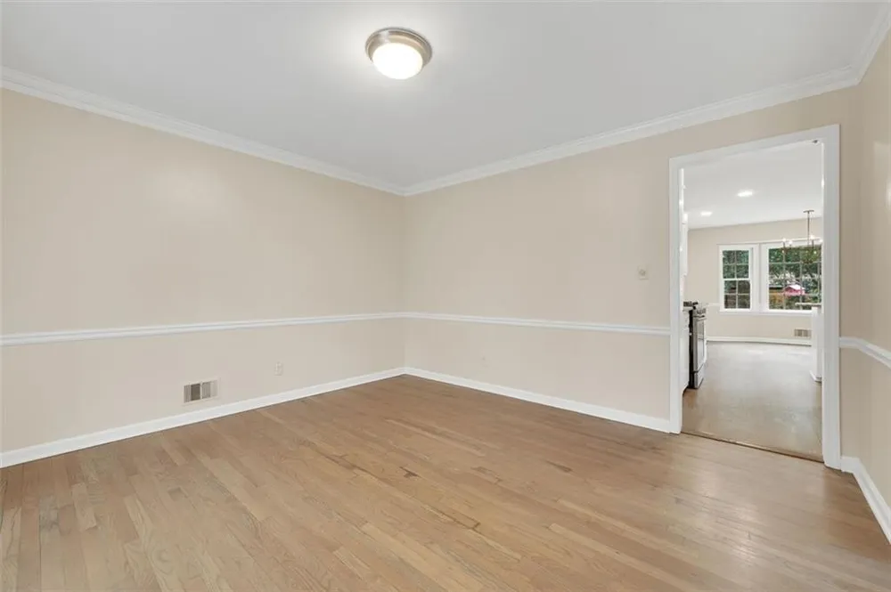 4517 E KINGS POINT CIRCLE Dunwoody, GA 30338