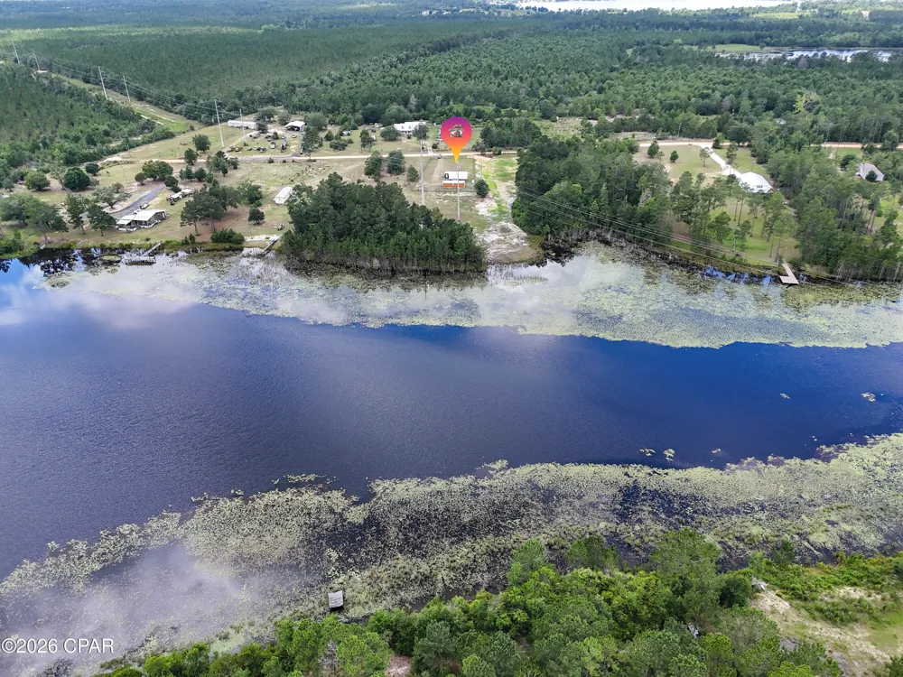 422 Mcduff Drive Alford, FL 32420