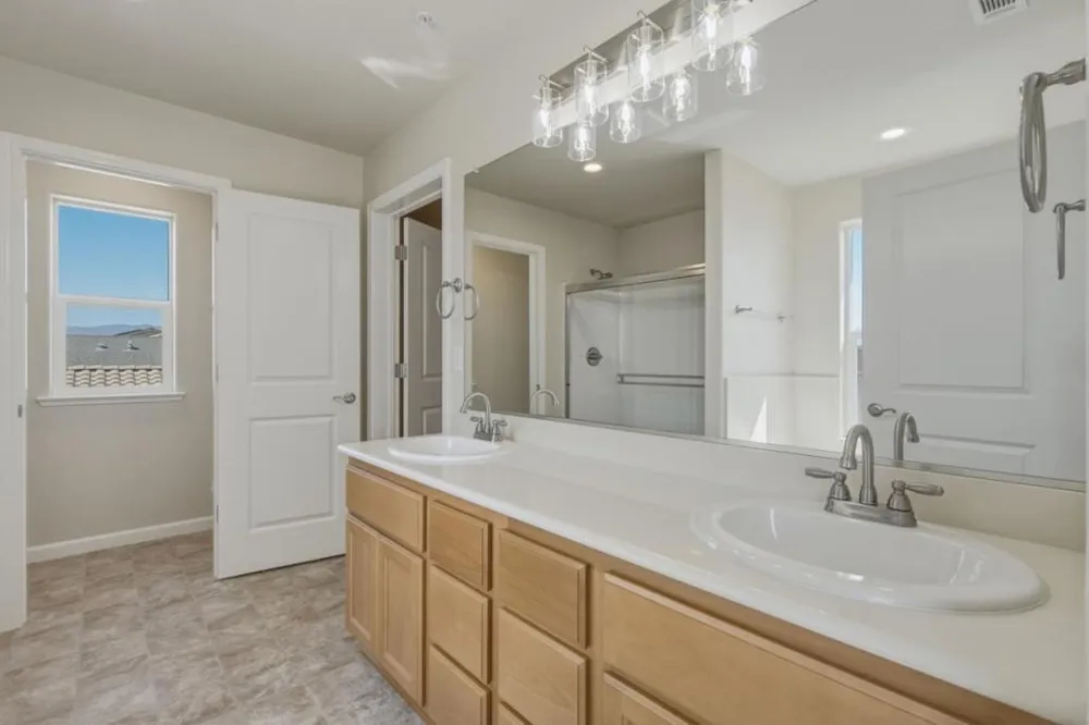 113 Carmona Drive King City, CA 93930