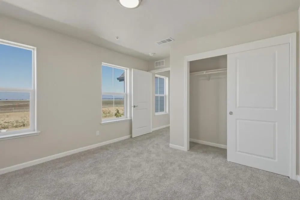 113 Carmona Drive King City, CA 93930