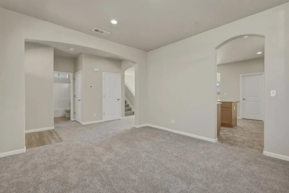 113 Carmona Drive King City, CA 93930