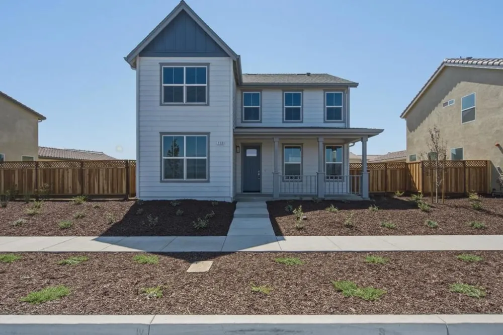 113 Carmona Drive King City, CA 93930