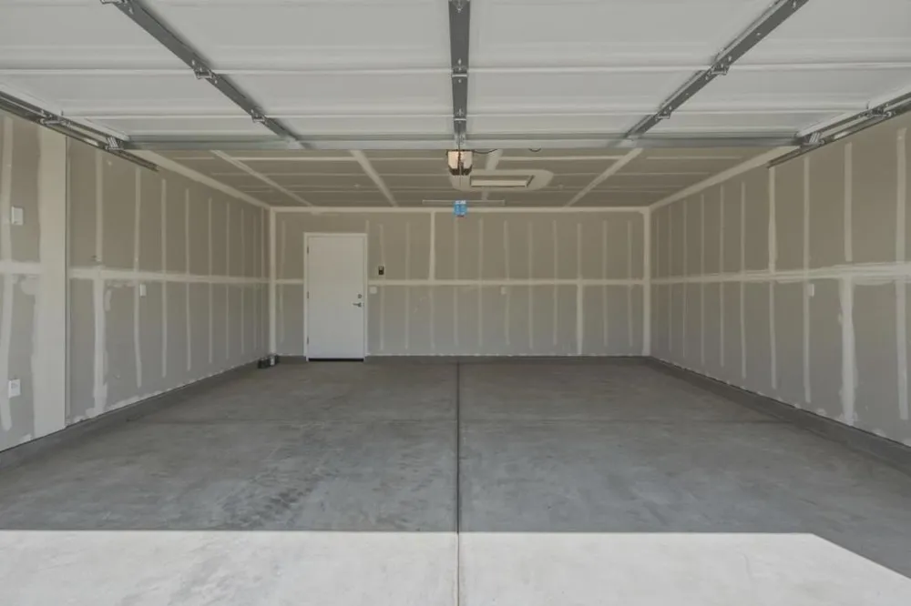 113 Carmona Drive King City, CA 93930