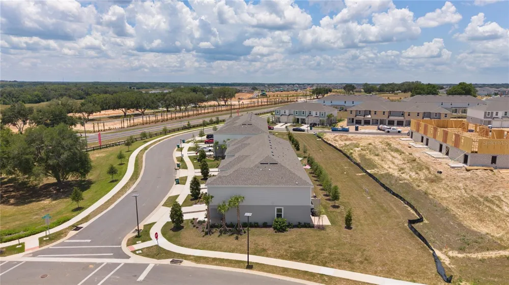 7771 WATERSCAPE Groveland, FL 34736