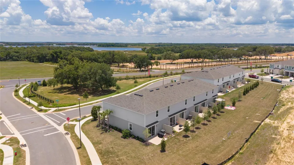 7771 WATERSCAPE Groveland, FL 34736