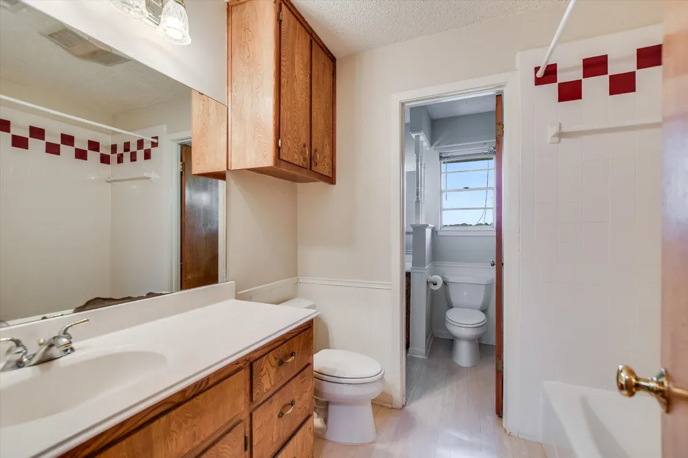 7 Brenda Lane Round Rock, TX 78665