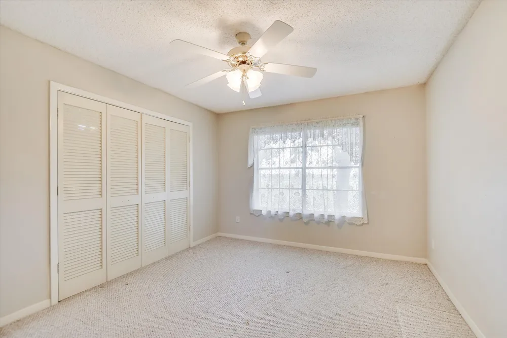 7 Brenda Lane Round Rock, TX 78665