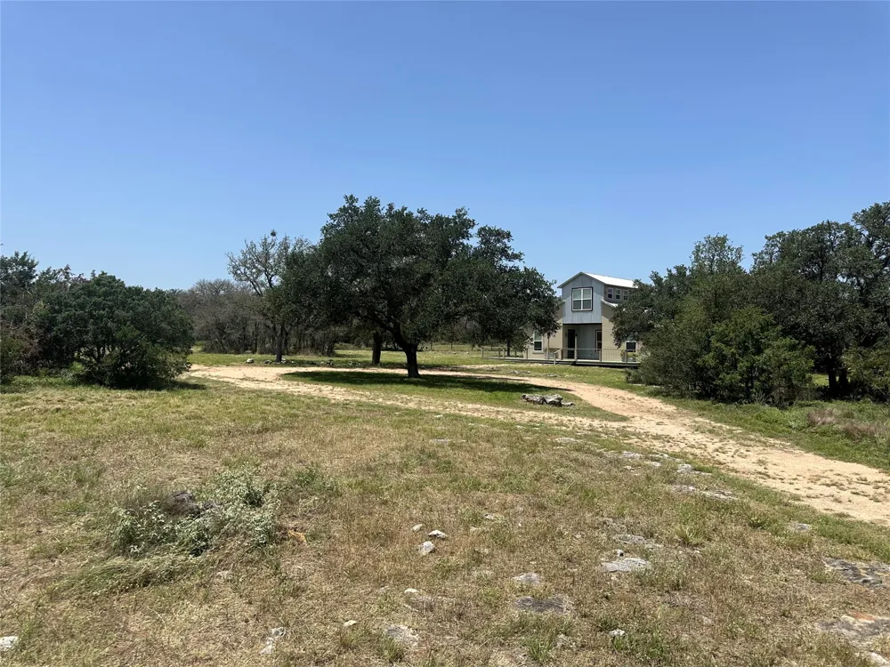 332 Turkey Dr Road Dripping Springs, TX 78620