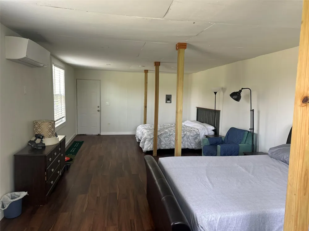 332 Turkey Dr Road Dripping Springs, TX 78620