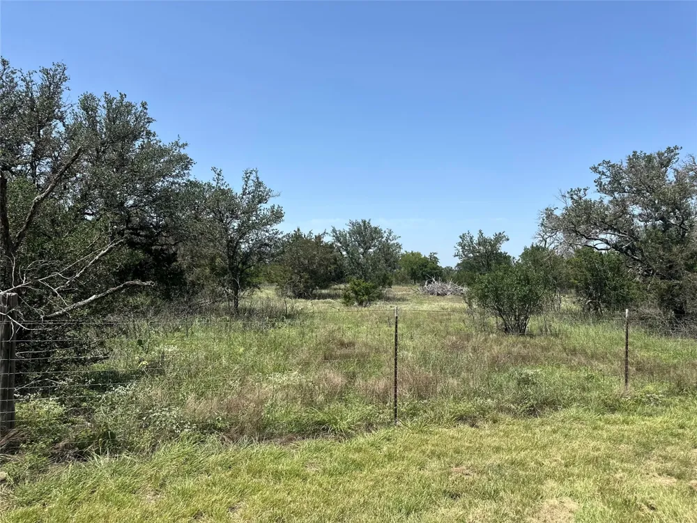 332 Turkey Dr Road Dripping Springs, TX 78620