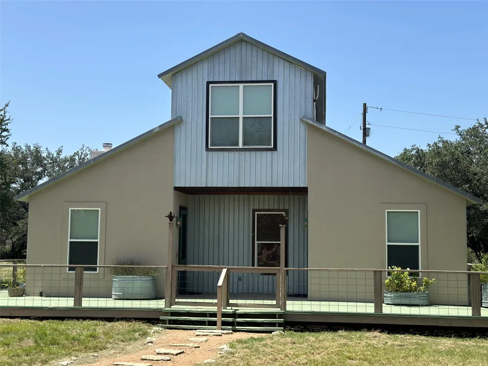 332 Turkey Dr Road Dripping Springs, TX 78620