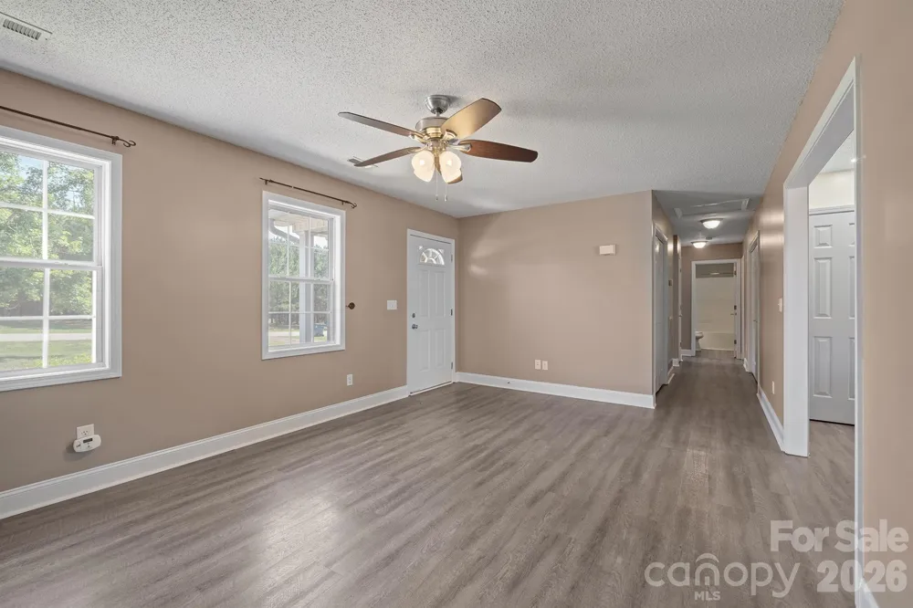 114 Glenwood Valley Drive Harmony, NC 28634