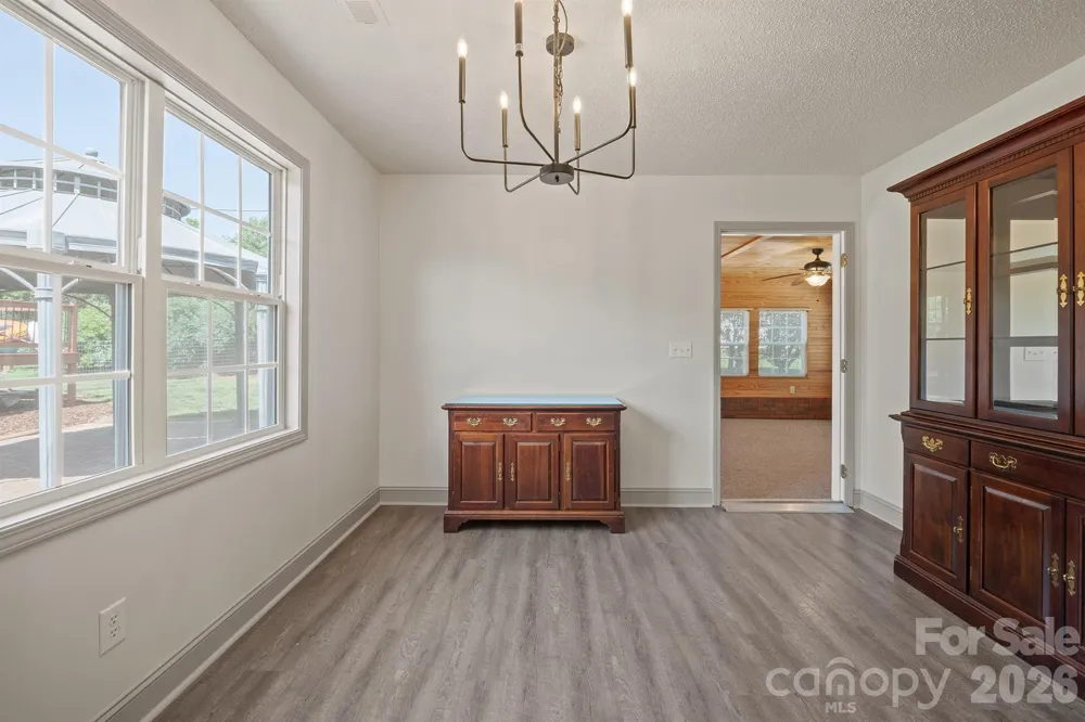114 Glenwood Valley Drive Harmony, NC 28634
