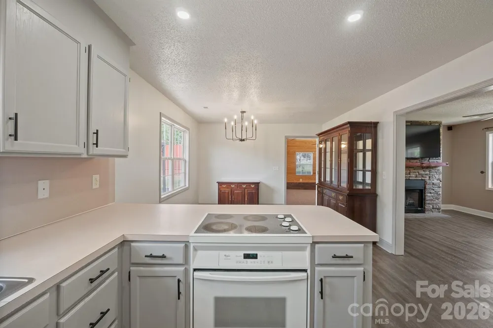 114 Glenwood Valley Drive Harmony, NC 28634