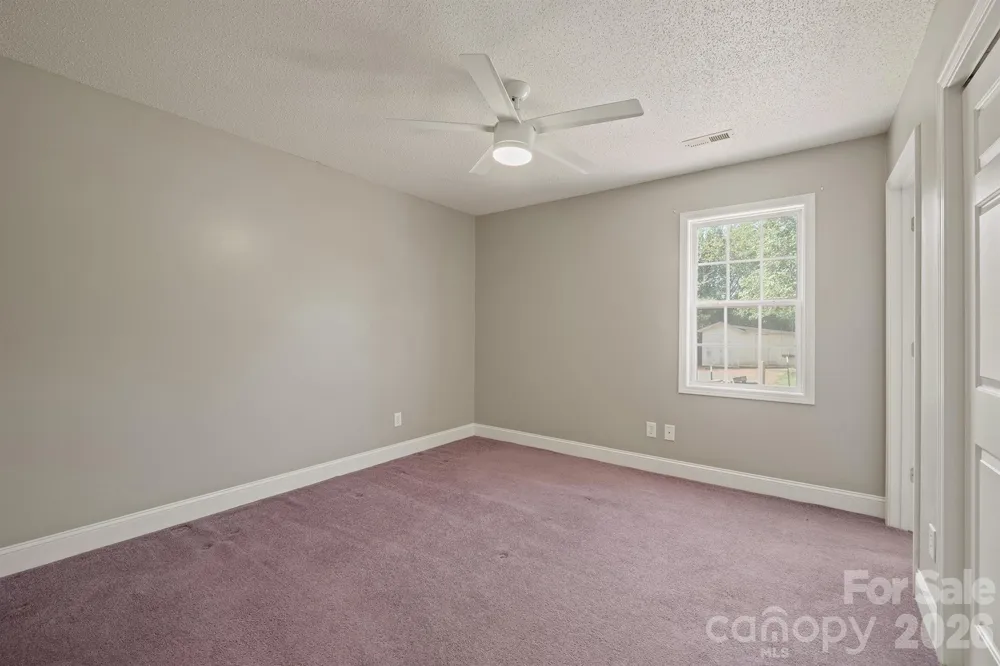 114 Glenwood Valley Drive Harmony, NC 28634
