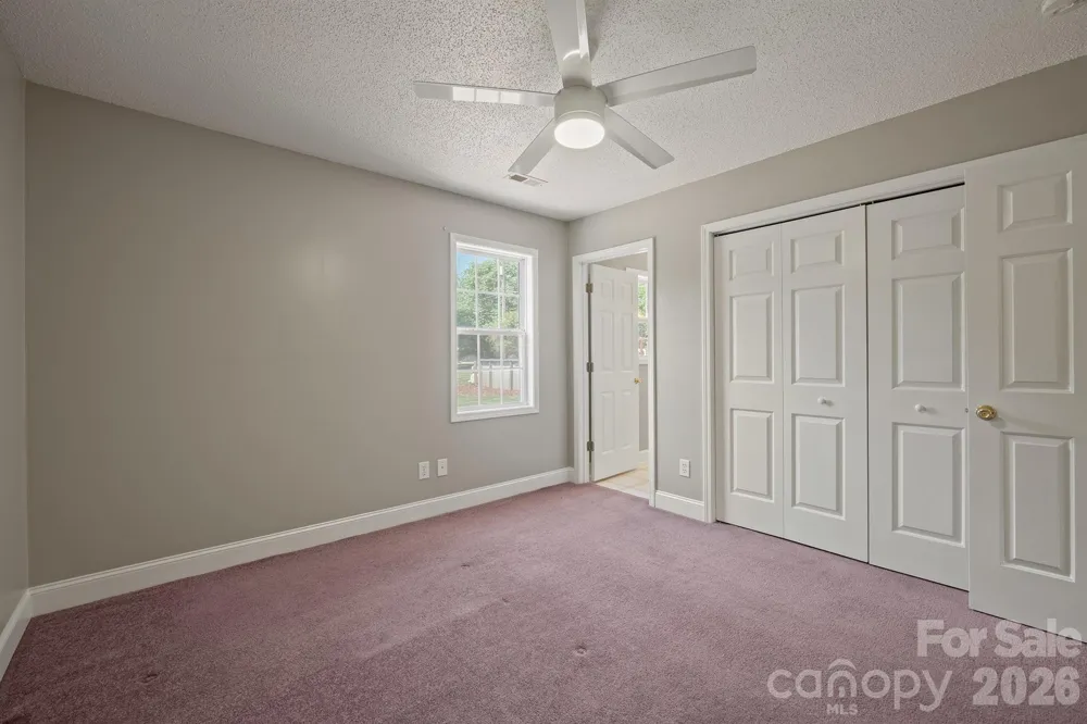 114 Glenwood Valley Drive Harmony, NC 28634