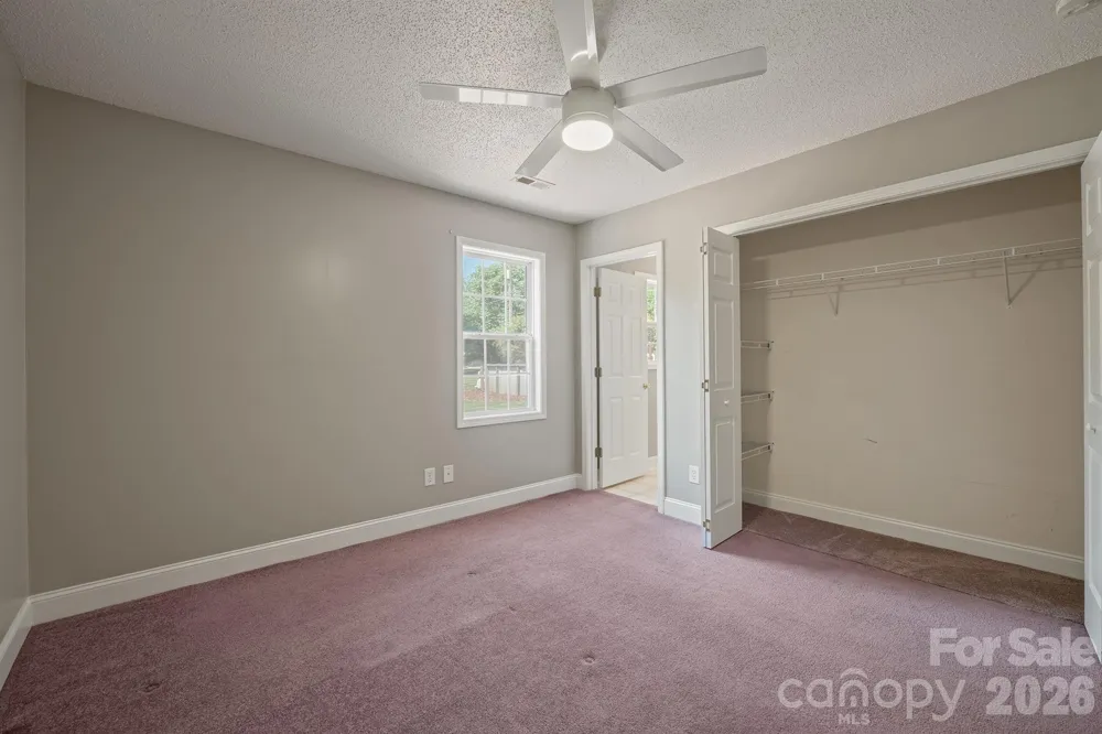 114 Glenwood Valley Drive Harmony, NC 28634