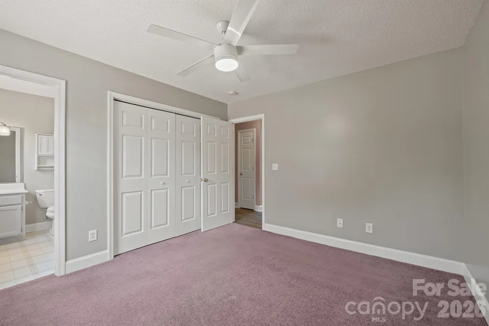 114 Glenwood Valley Drive Harmony, NC 28634