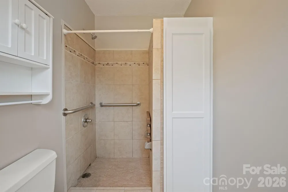 114 Glenwood Valley Drive Harmony, NC 28634