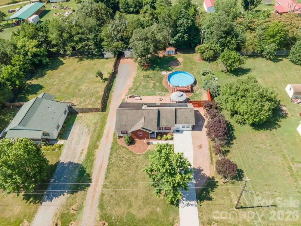 114 Glenwood Valley Drive Harmony, NC 28634
