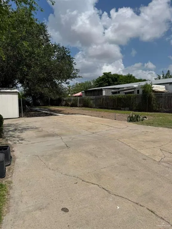 3202 Dahlia Street Pharr, TX 78577