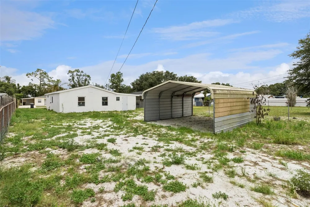 47 PRINCETON AVENUE Frostproof, FL 33843