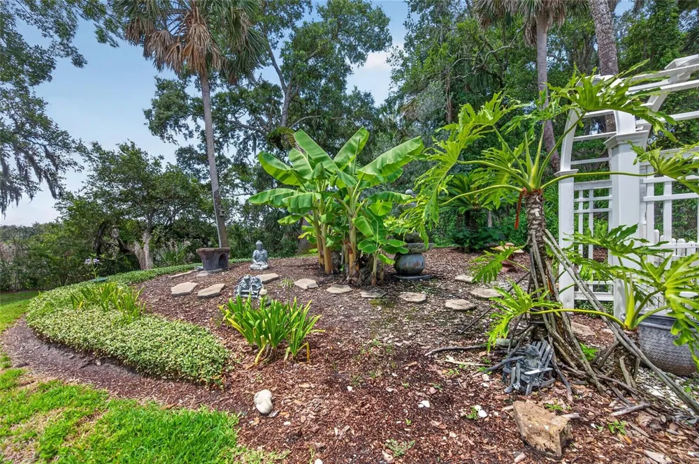 6315 PALMAS BAY CIRCLE Port Orange, FL 32127