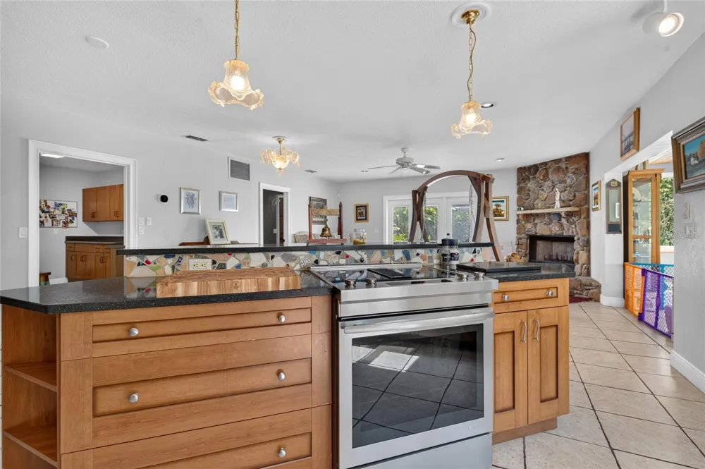 6315 PALMAS BAY CIRCLE Port Orange, FL 32127