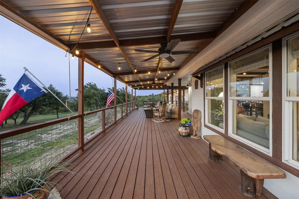 830 Ulrich Road Johnson City, TX 78636