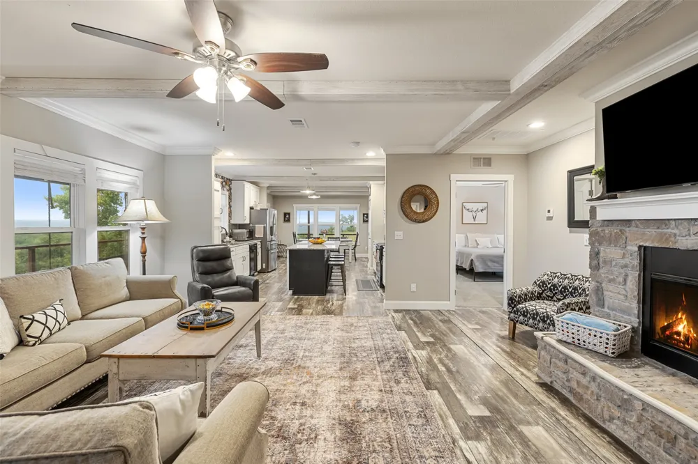 830 Ulrich Road Johnson City, TX 78636