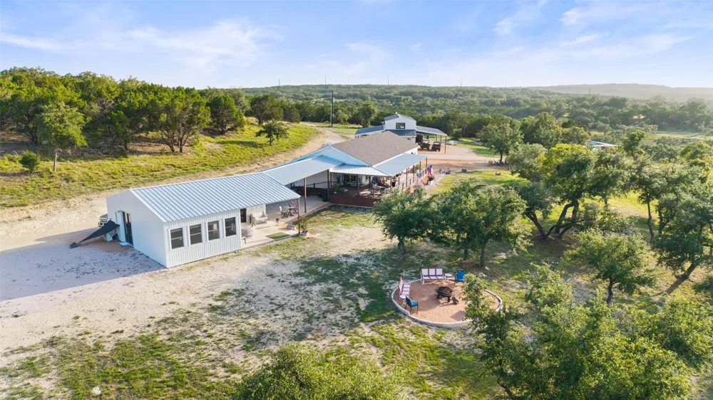830 Ulrich Road Johnson City, TX 78636