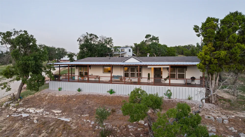 830 Ulrich Road Johnson City, TX 78636