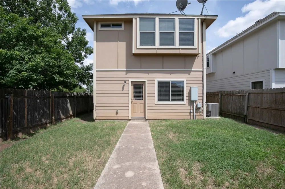 4528 Credo Lane Austin, TX 78725