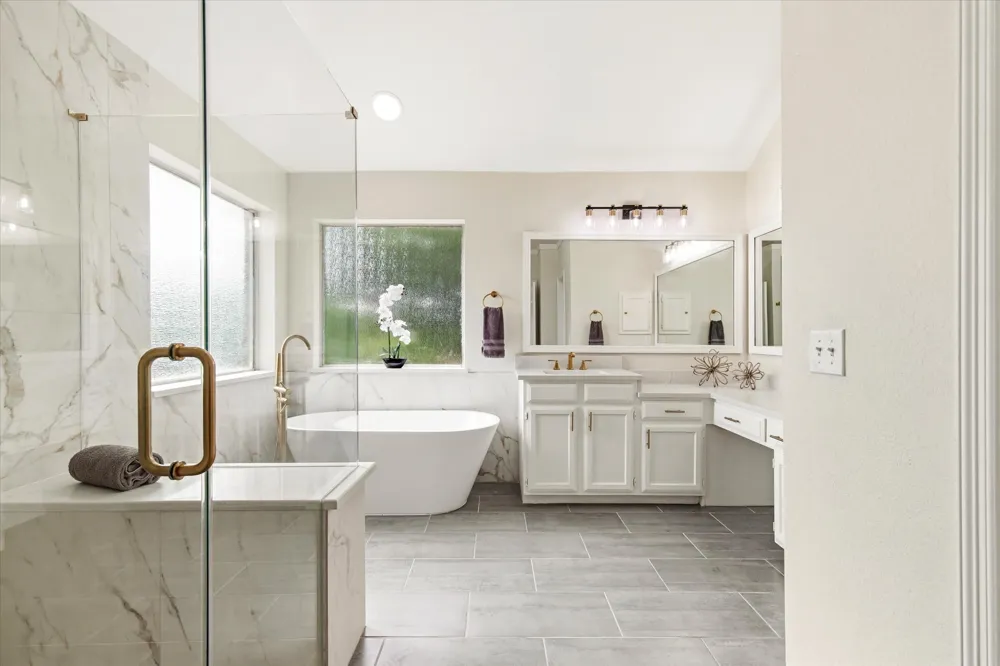 634 Meadowcrest Drive Highland Village, TX 75077
