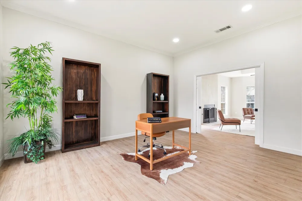 634 Meadowcrest Drive Highland Village, TX 75077