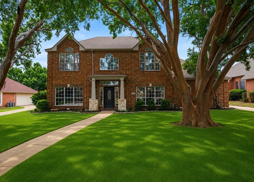 634 Meadowcrest Drive Highland Village, TX 75077