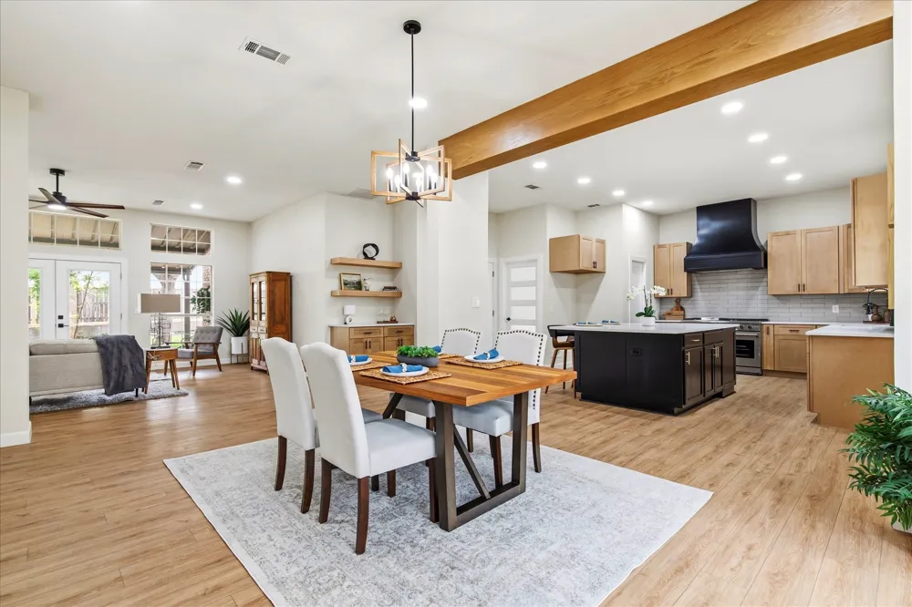 634 Meadowcrest Drive Highland Village, TX 75077